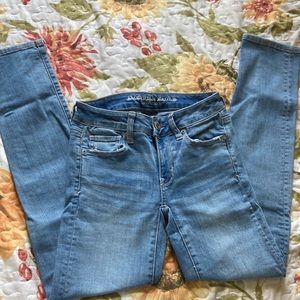American Eagle Super Stretchy Jeans